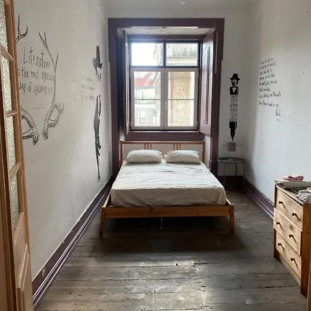 ゲストハウス Saudade